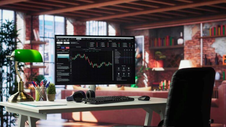 Advanced Forex Hedging Strategies: Balancing Risk and Reward in Volatile Markets